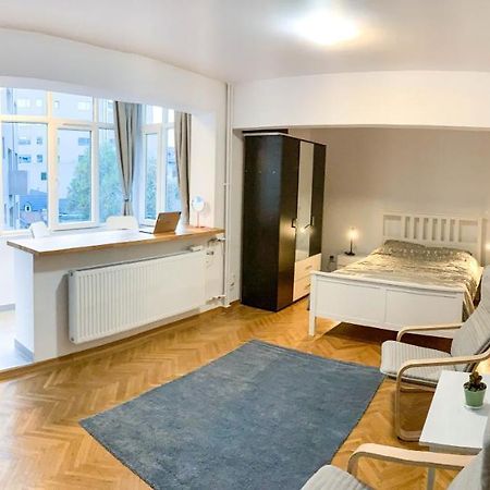 Luterana Studio Apartment Bükreş Dış mekan fotoğraf