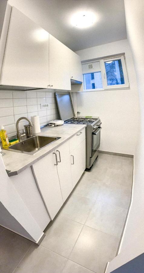 Luterana Studio Apartment Bükreş Dış mekan fotoğraf