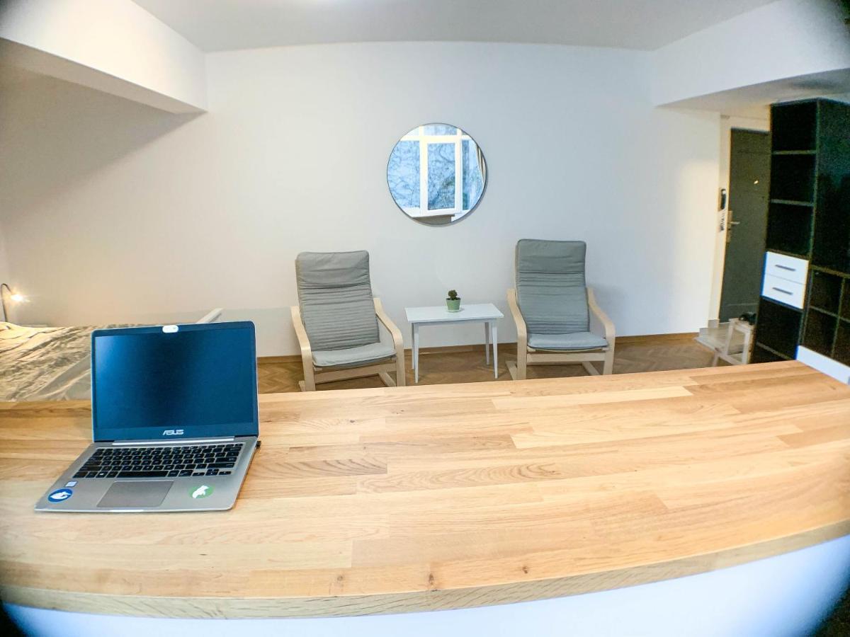 Luterana Studio Apartment Bükreş Dış mekan fotoğraf